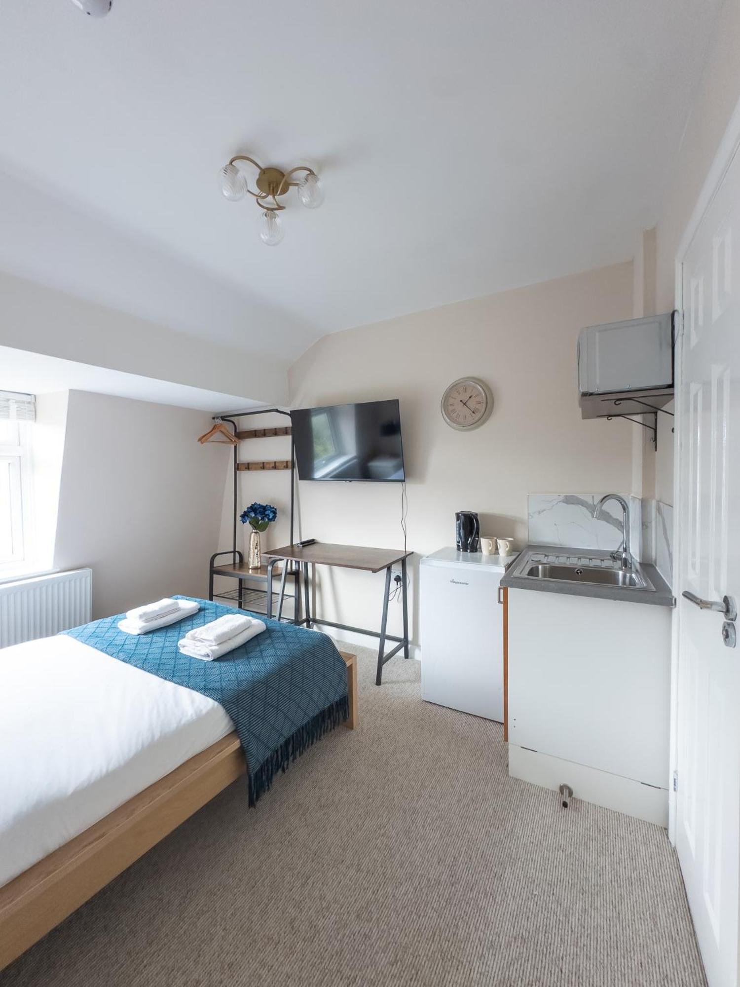 Camden Rooms Лондон Экстерьер фото