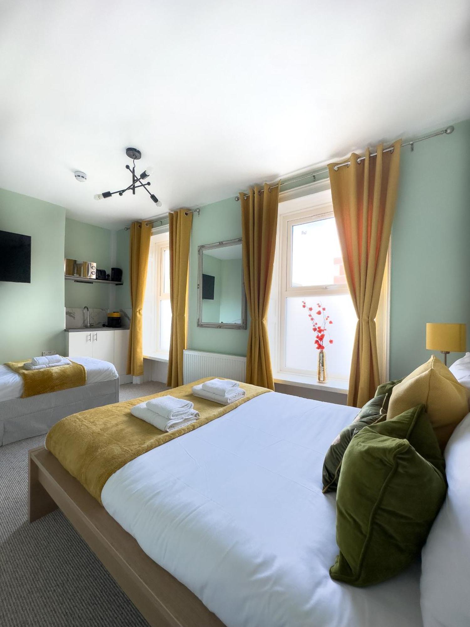 Camden Rooms Лондон Экстерьер фото
