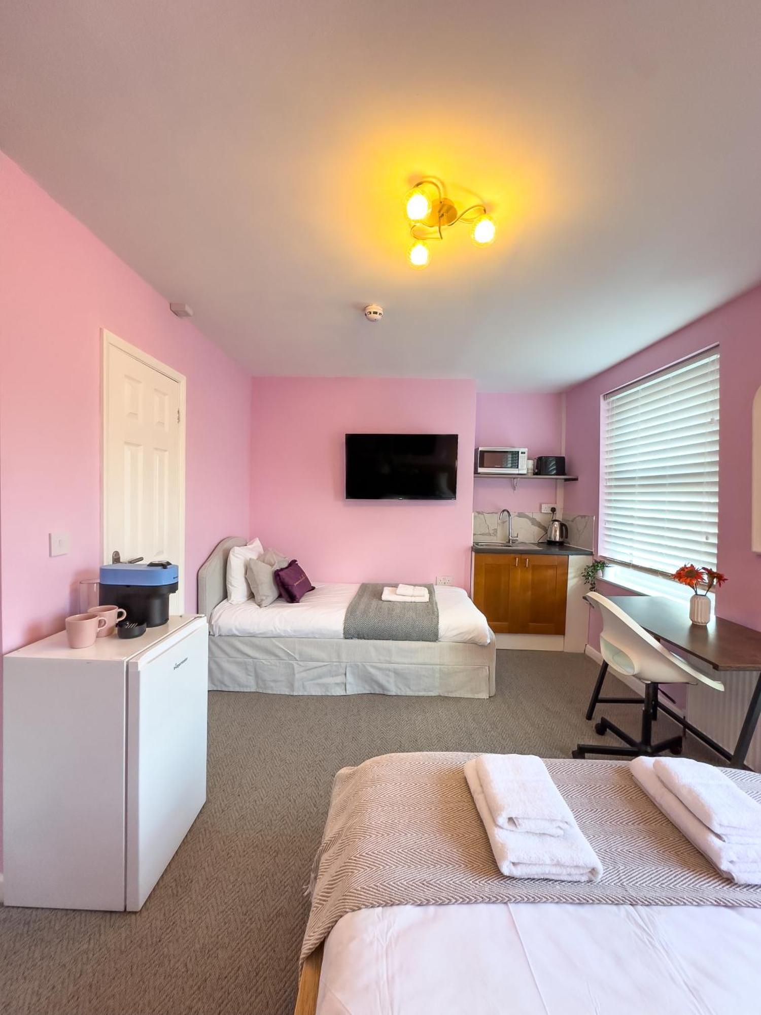 Camden Rooms Лондон Экстерьер фото